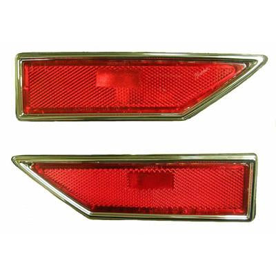 GMK4533625701P DRIVER AND PASSENGER SIDE PAIR OF REAR MARKER LIGHT ASSEMBLIES